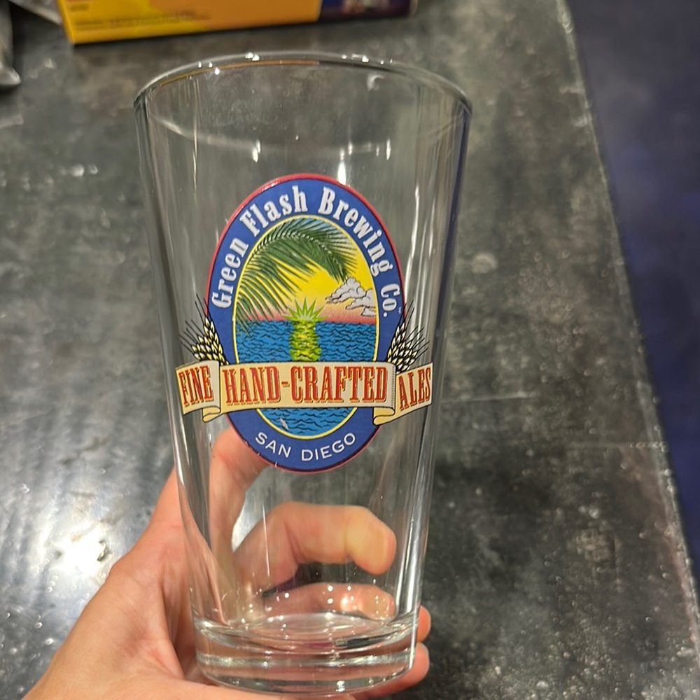 Green Flash Brewing company San Diego Pint Glass